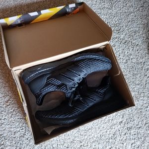 Adidas UltraBoost 4.0 Triple Black BB6171 size 10